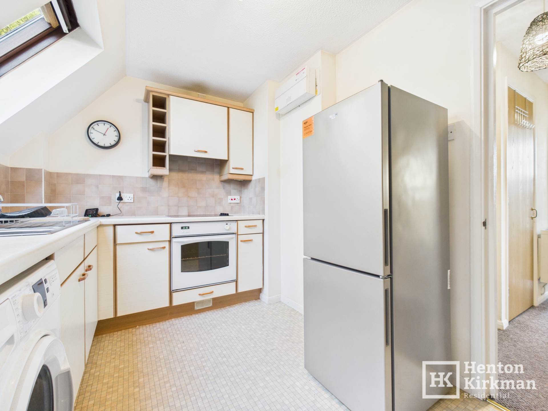 Spruce Close, Laindon, Image 6