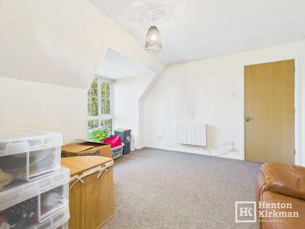 Spruce Close, Laindon, Image 4