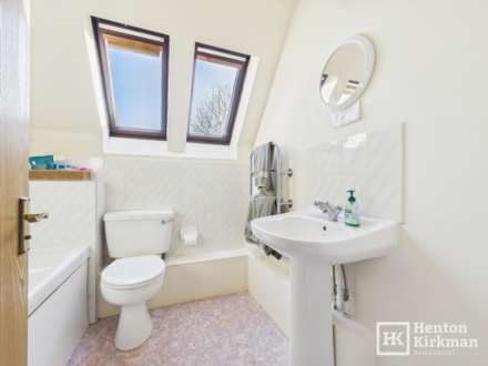 Spruce Close, Laindon, Image 9