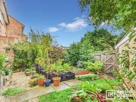 The Swallows, Billericay, Image 18