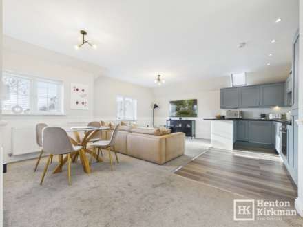 Basildon Road, Basildon, Image 3