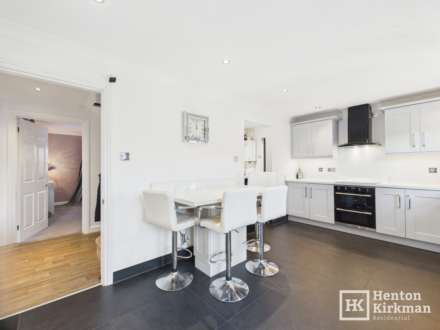 Chaffinch Crescent, Billericay, Image 11