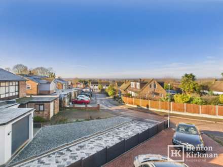 Moat Edge Gardens, Billericay, Image 13