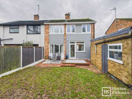 Moat Edge Gardens, Billericay, Image 2