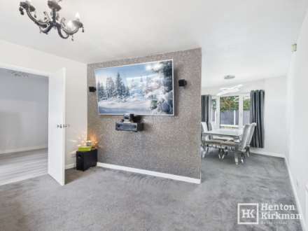 Moat Edge Gardens, Billericay, Image 9