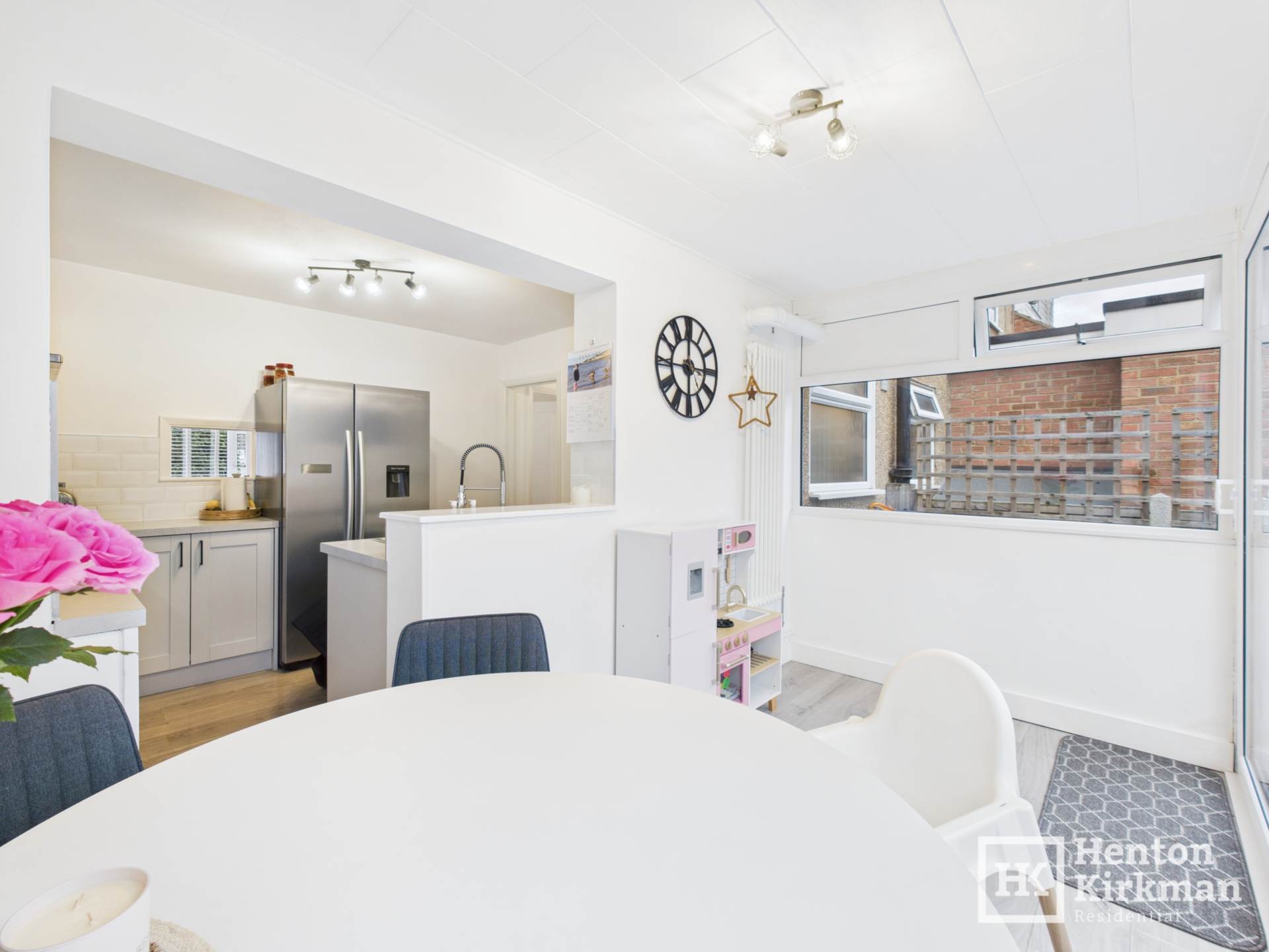 Outwood Common Road, Billericay, Image 13