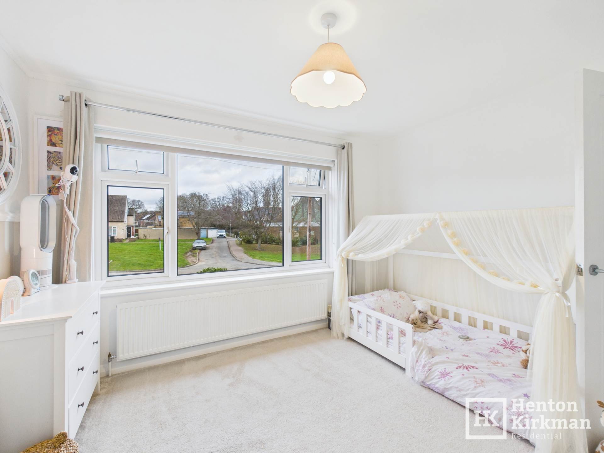 Outwood Common Road, Billericay, Image 21