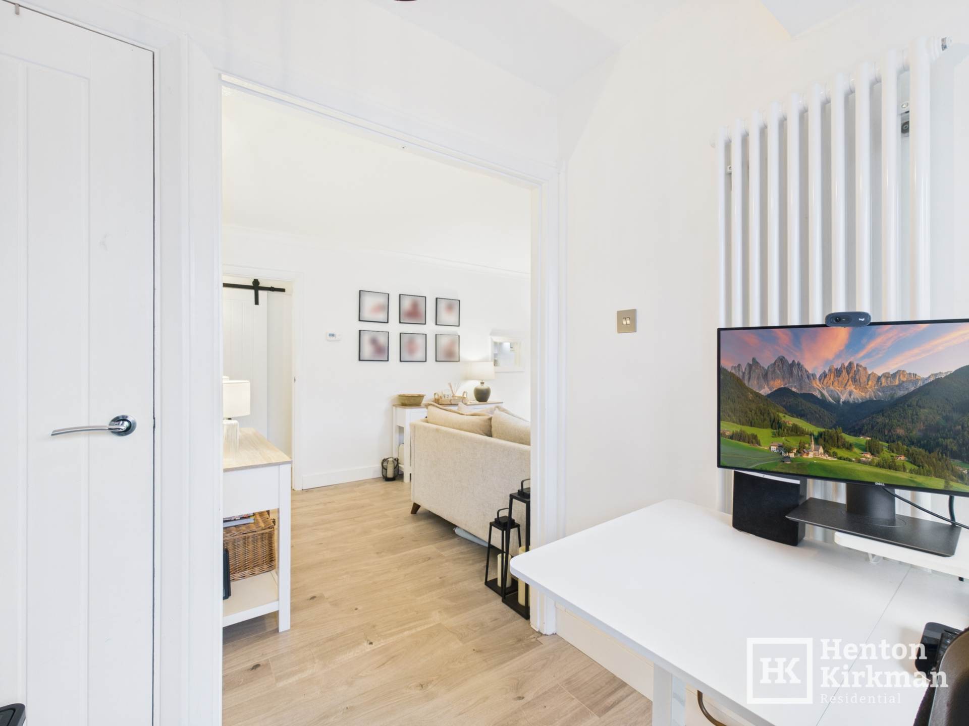 Outwood Common Road, Billericay, Image 3