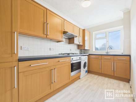 St Ediths Court, Billericay, Image 7