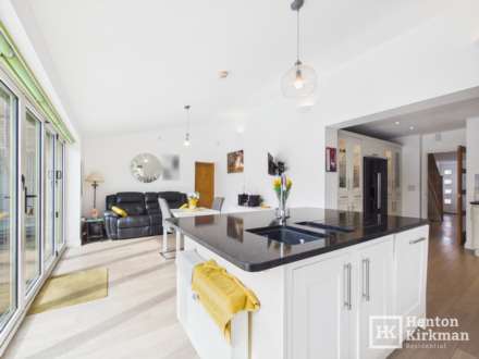 London Road, Ramsden Crays, Billericay, Image 4