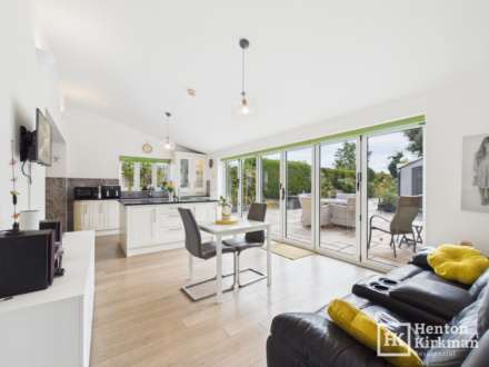 London Road, Ramsden Crays, Billericay, Image 7
