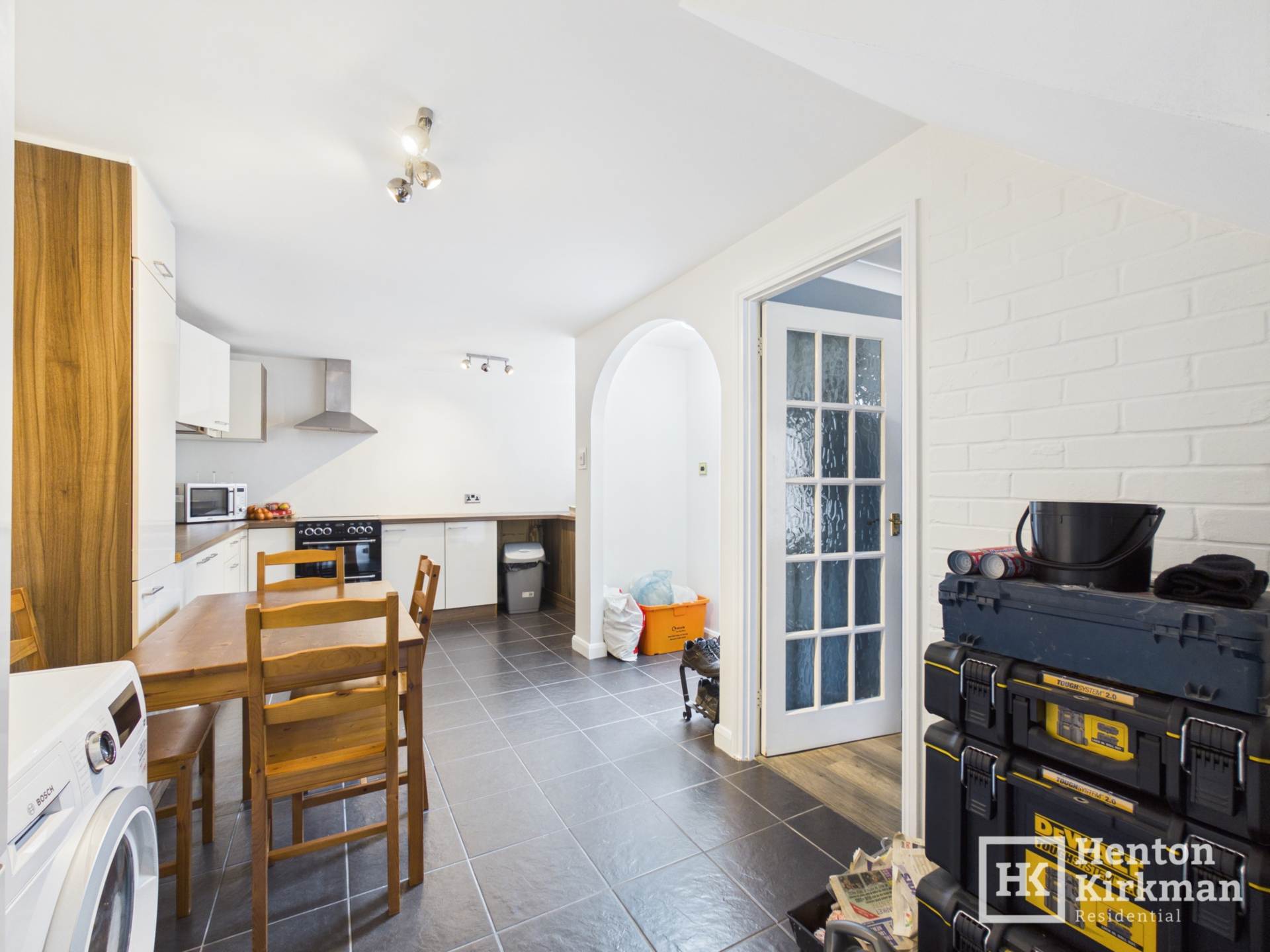 Elizabeth Way, Basildon, Image 6