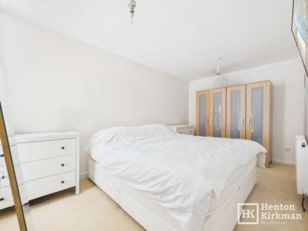 Elizabeth Way, Basildon, Image 12