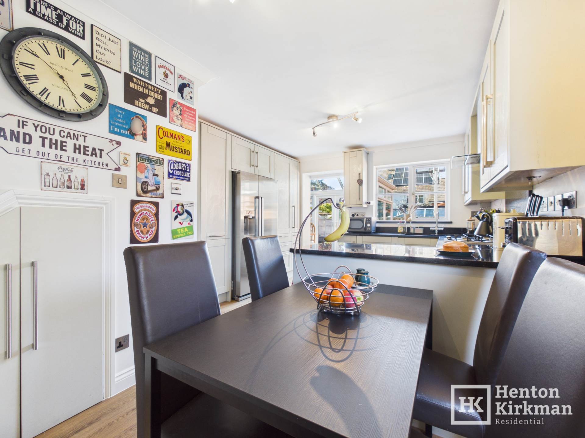 Calvinia Close, Noak Bridge, Image 15