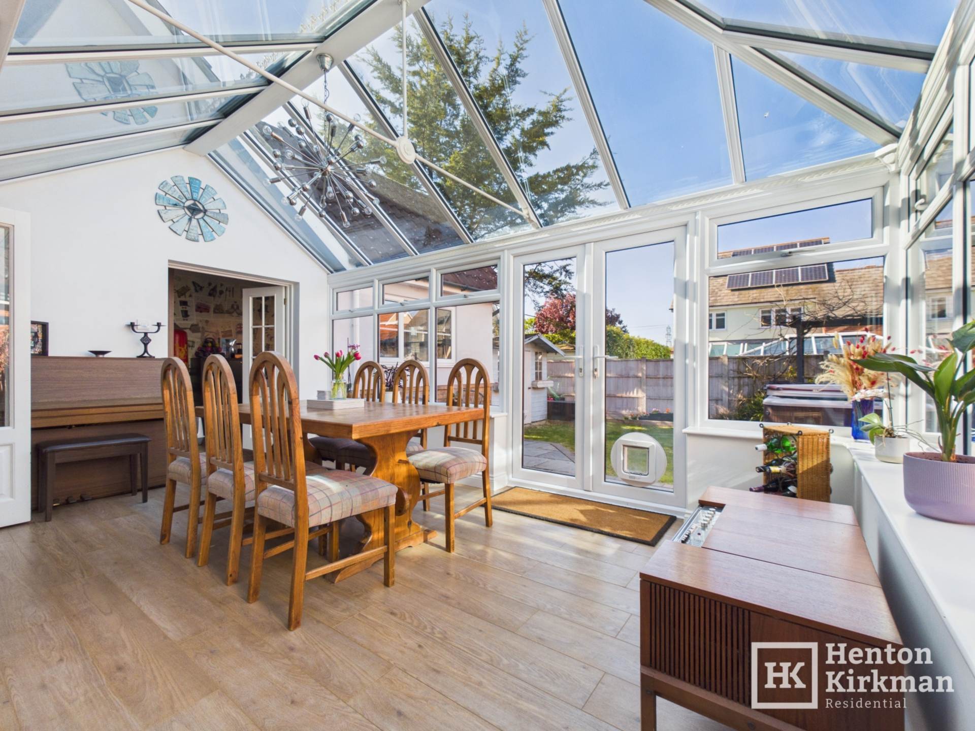 Calvinia Close, Noak Bridge, Image 2