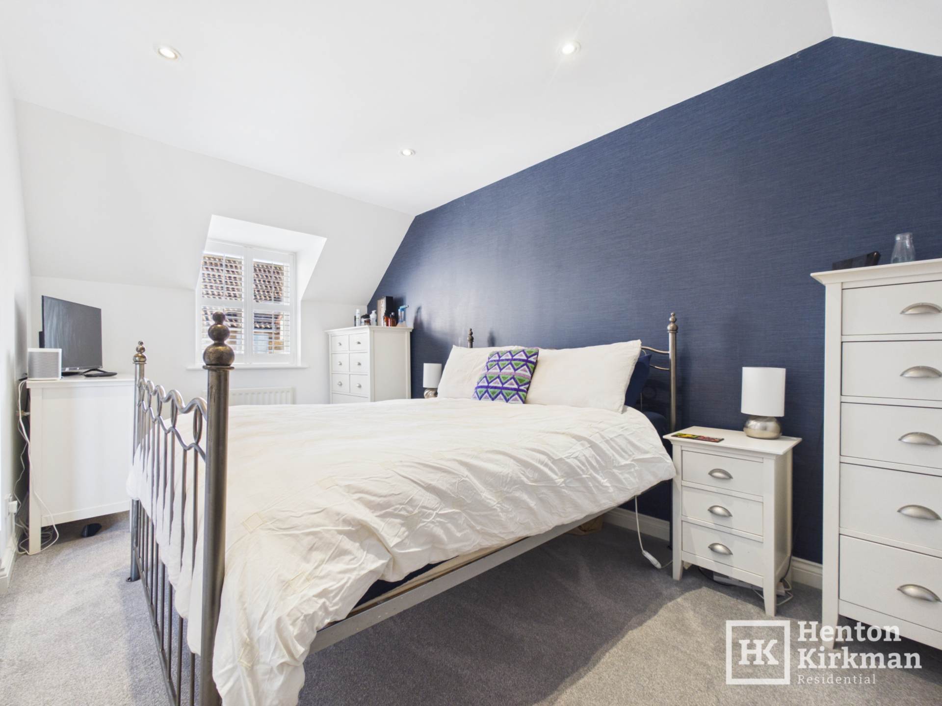 Calvinia Close, Noak Bridge, Image 24