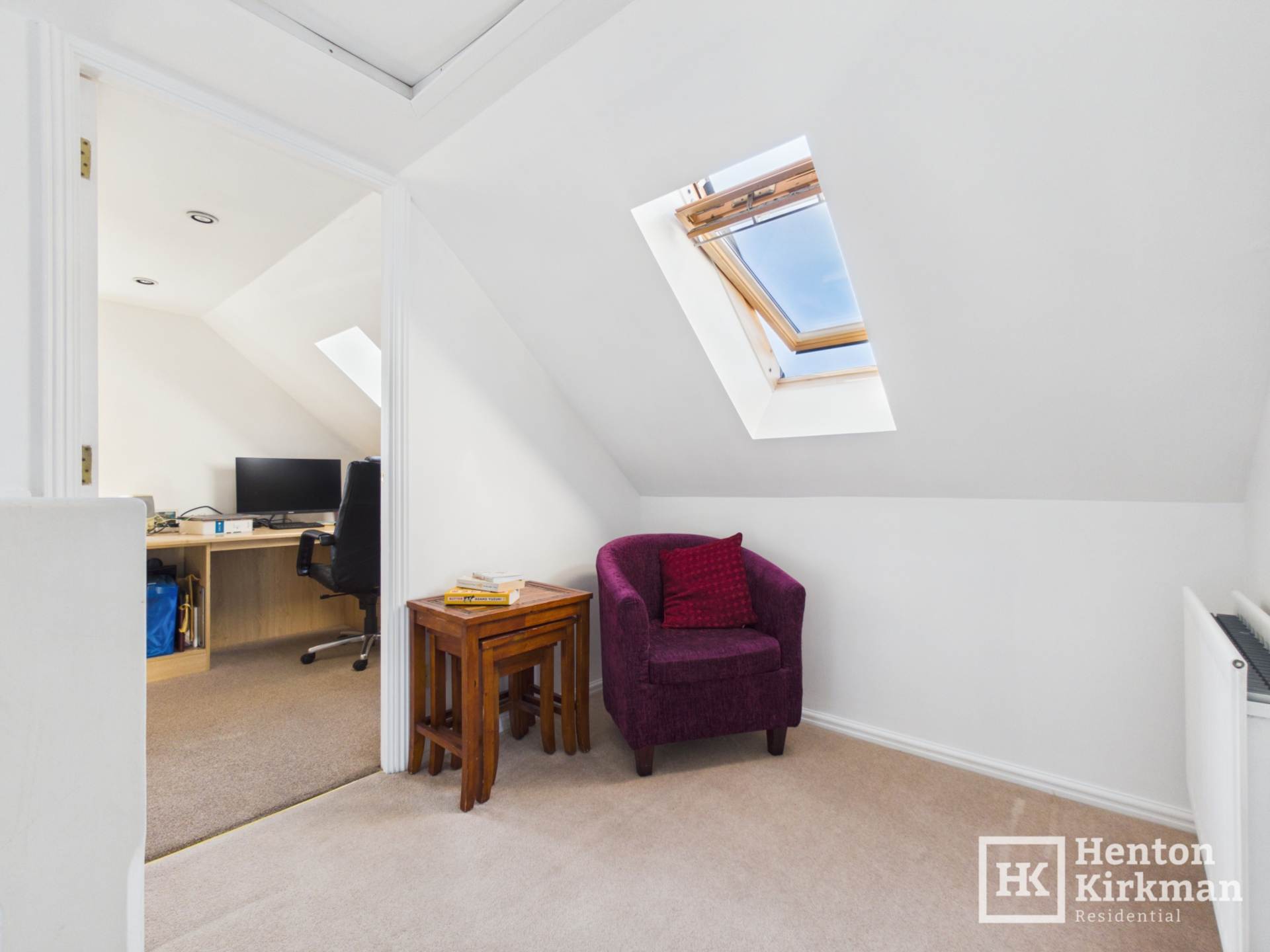 Calvinia Close, Noak Bridge, Image 30