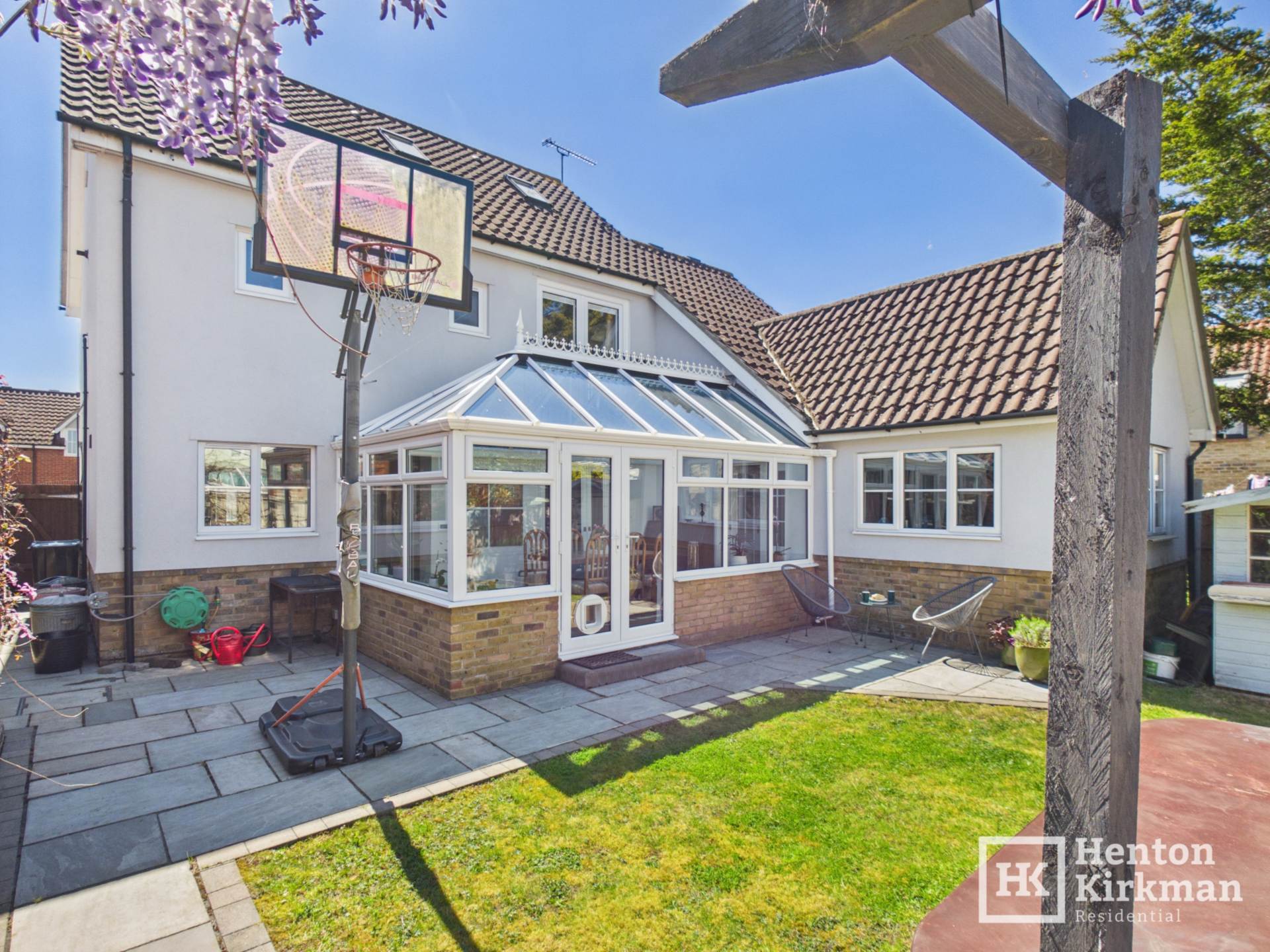 Calvinia Close, Noak Bridge, Image 35