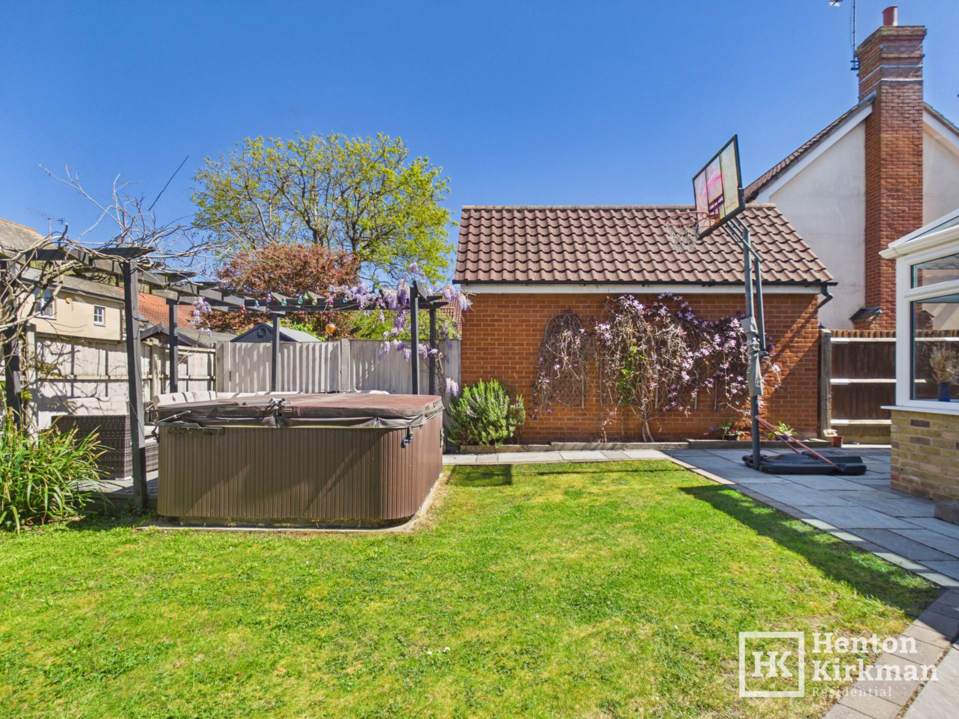 Calvinia Close, Noak Bridge, Image 41