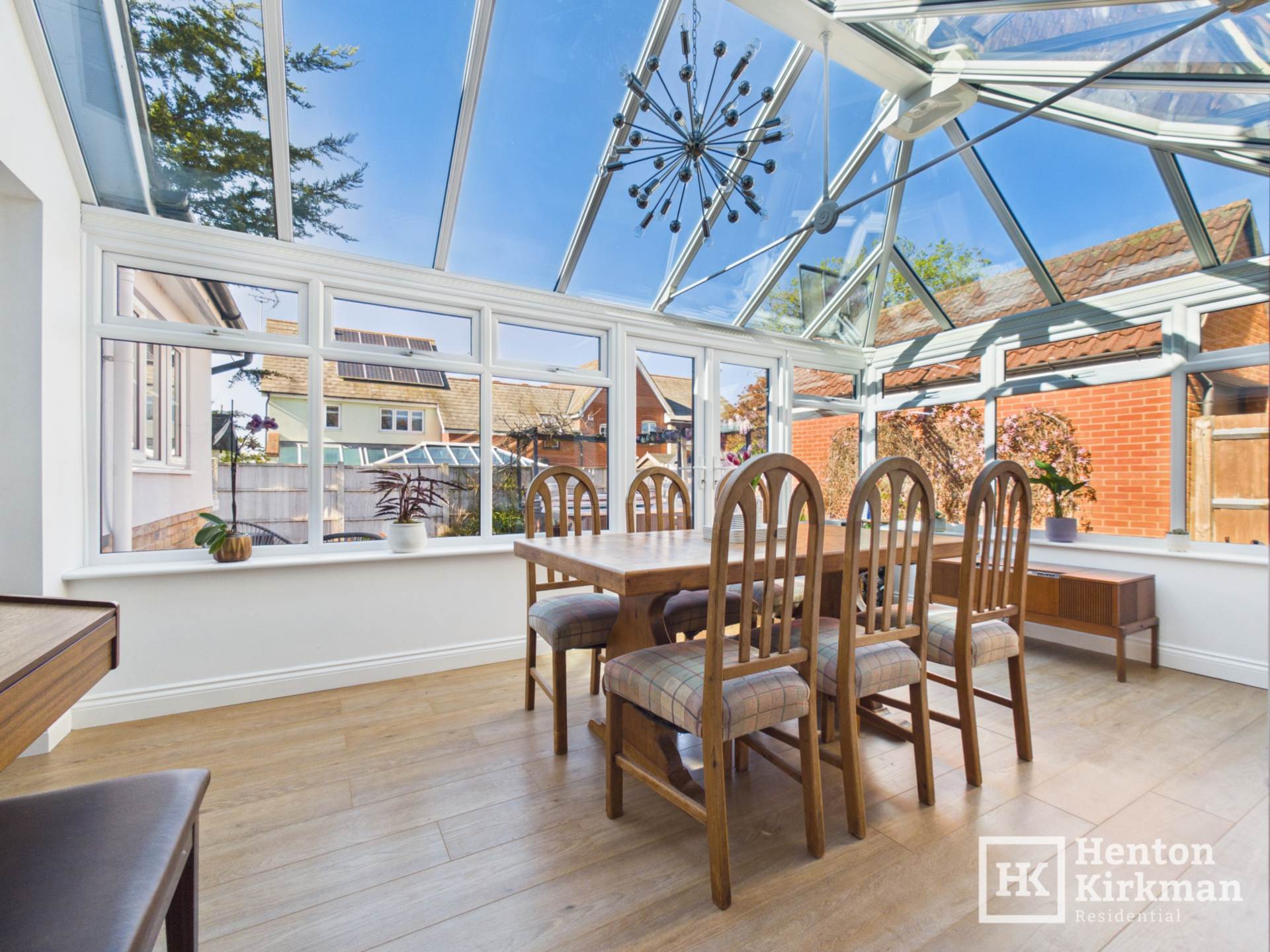 Calvinia Close, Noak Bridge, Image 6