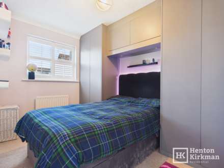 Calvinia Close, Noak Bridge, Image 27