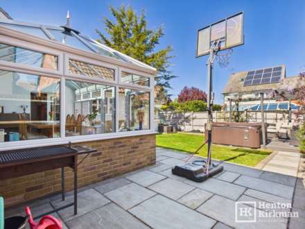 Calvinia Close, Noak Bridge, Image 40