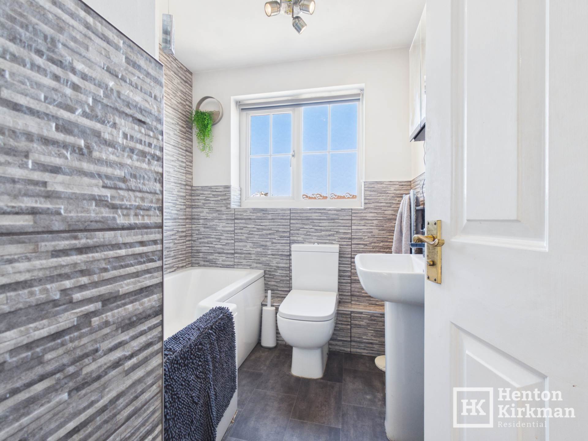 Farne Drive, Wickford, Image 16
