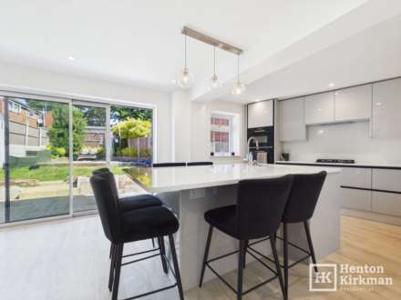Stonechat Road, Billericay, Image 4