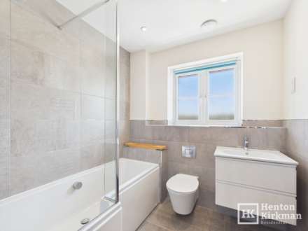 Jersey Gardens, Wickford, Image 13