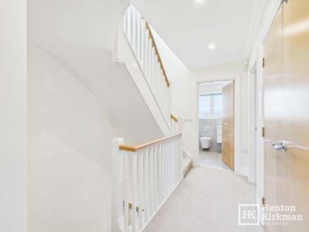 Jersey Gardens, Wickford, Image 8