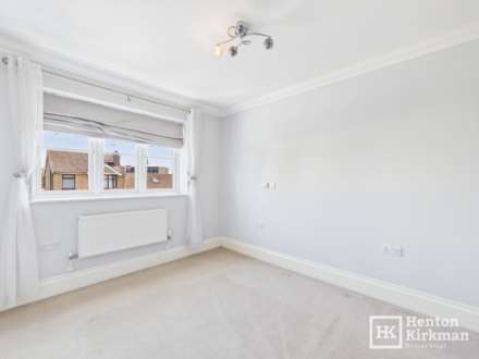 Jersey Gardens, Wickford, Image 9