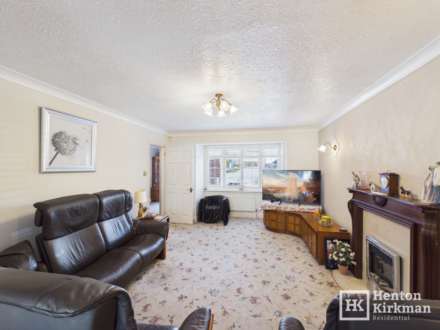 Greenfields, Billericay, Image 5