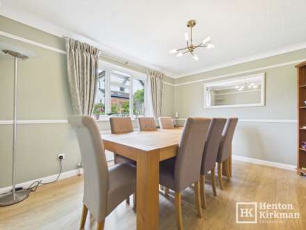 Blacksmith Close, Billericay, Image 9