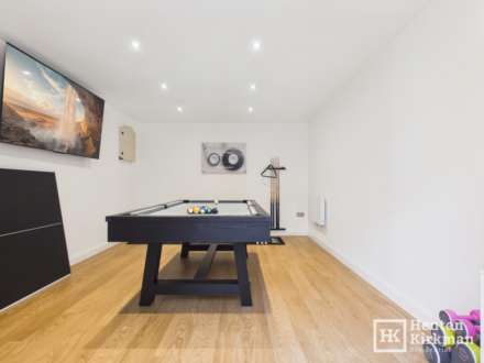 Walsingham Way, Billericay, Image 29