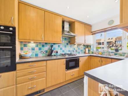 Norsey View Drive, Billericay, Image 9
