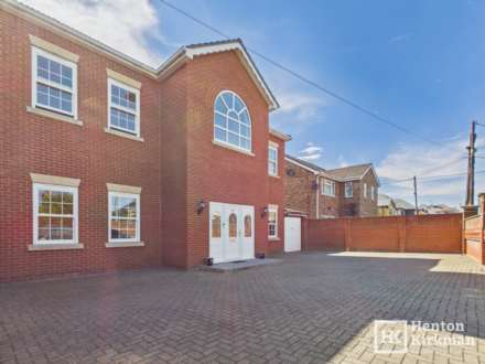 Noak Hill Road, Billericay, Image 40