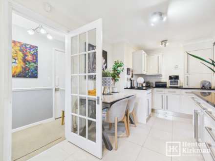 London Road, Wickford, Image 11