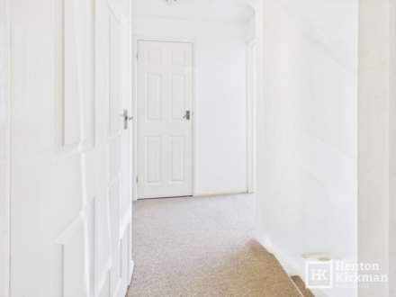 Outwood Farm Road, Billericay, Image 11