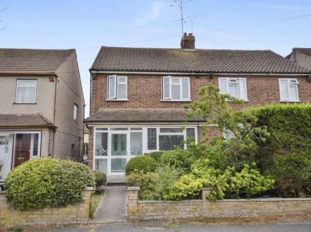 Crescent Close, Billericay
