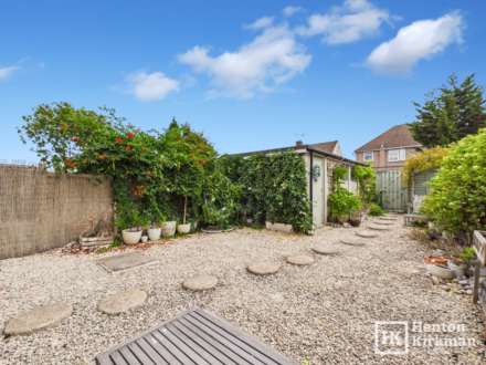 Crescent Close, Billericay, Image 14