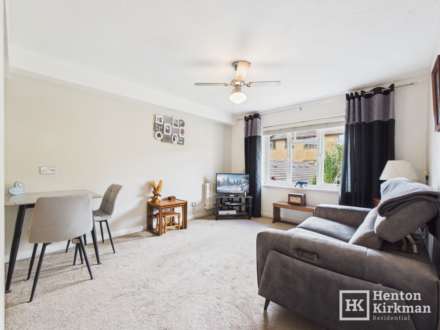 Allington Court, Billericay, Image 4