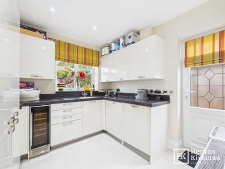 Church Road, Ramsden Bellhouse, Image 16