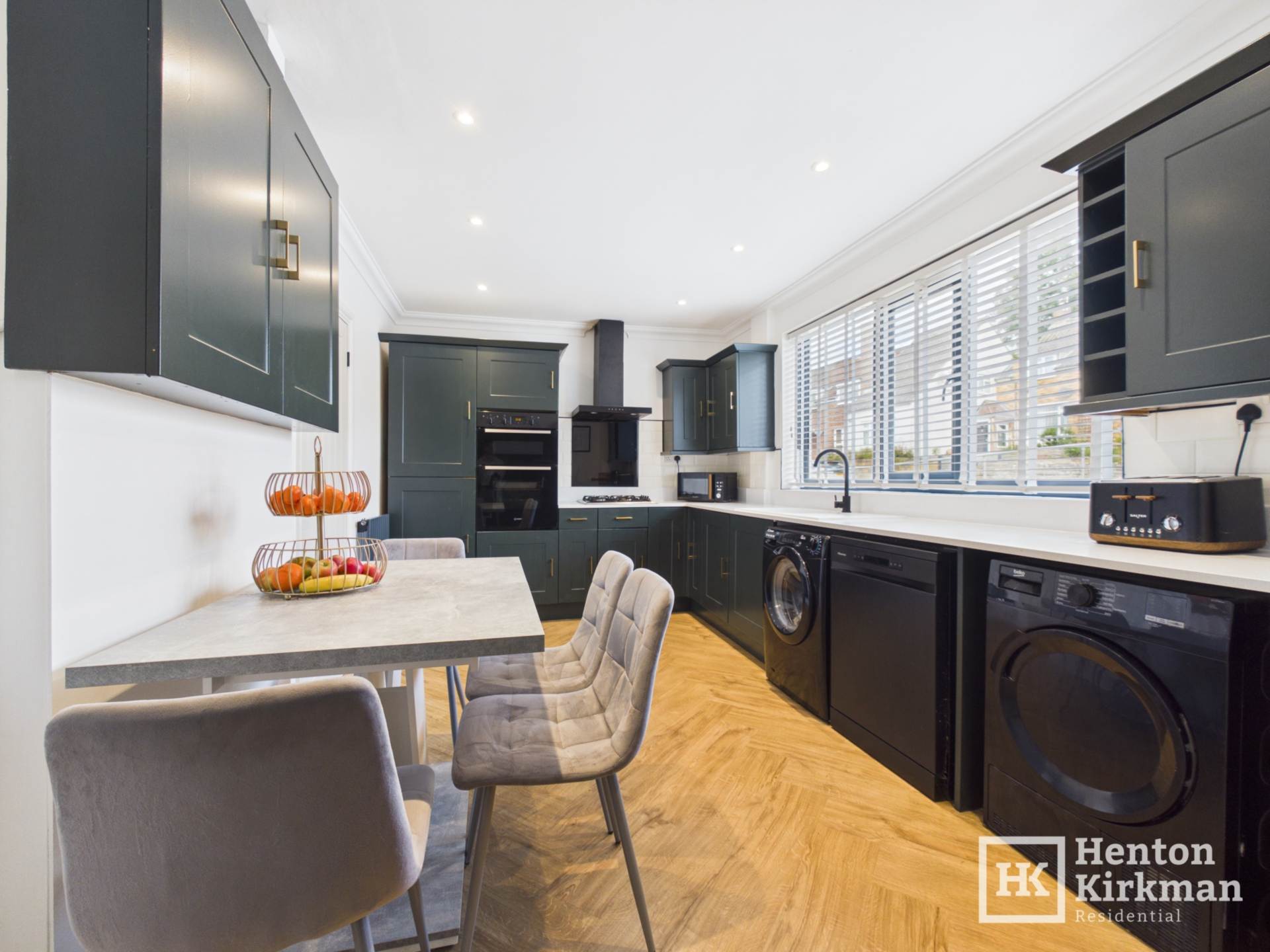 Salesbury Drive, Billericay, Image 5