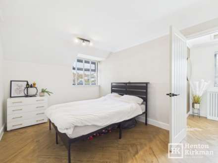 Salesbury Drive, Billericay, Image 13