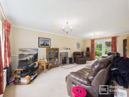 Walsingham Way, Billericay, Image 4
