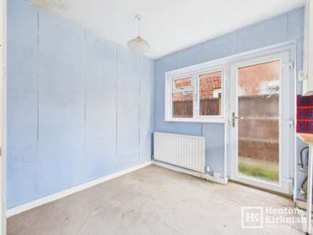 The Warren, Billericay, Image 6
