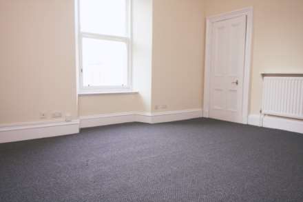 Ardgowan Square, Greenock, Image 10