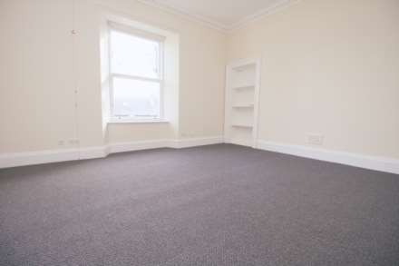 Ardgowan Square, Greenock, Image 11