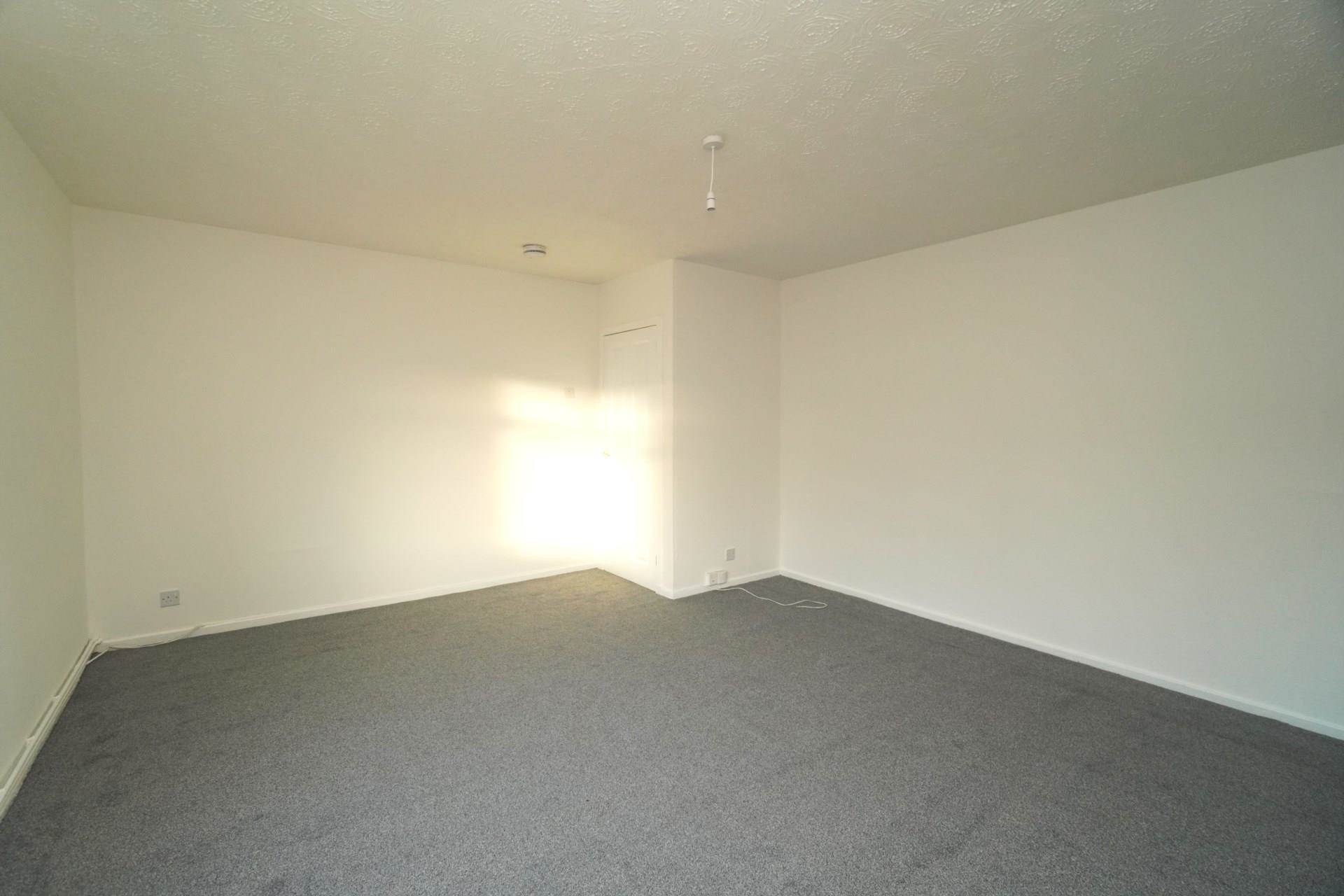 Grieve Rd, Greenock, Image 3