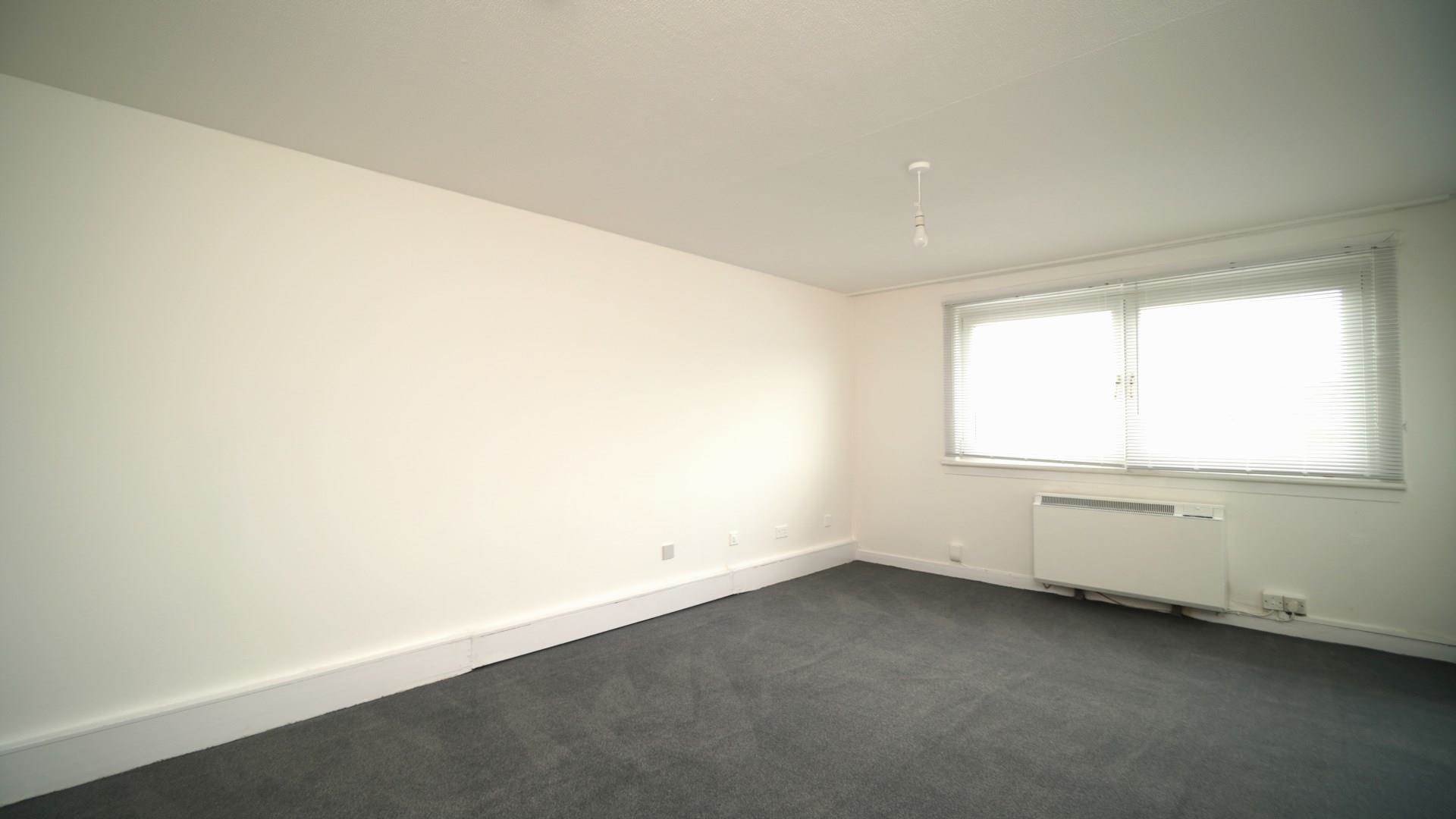 Rankin Court, Greenock, Image 3